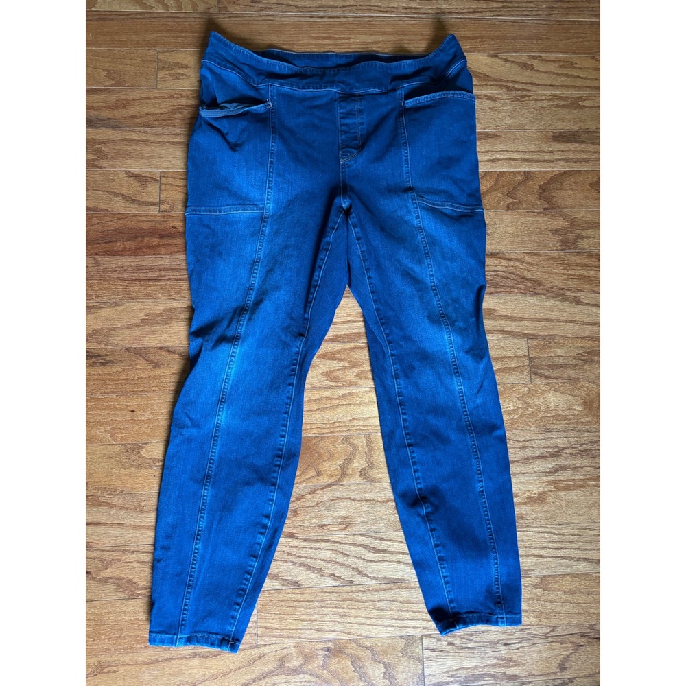 Duluth Pull On‎ Jeans Size 18W Regular